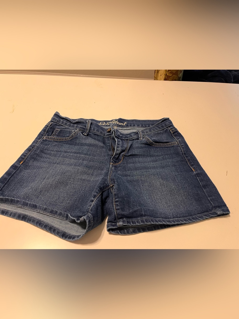 Old Navy "The Sweetheart" Women's Denim Shorts